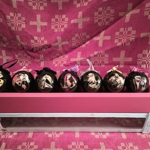 🎄Disney Store 2012 Nightmare Before Christmas set of 7 glitter Christmas balls